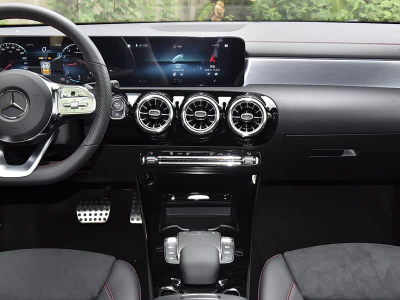 奔驰(进口) 奔驰cla 2021款 cla 200 4matic