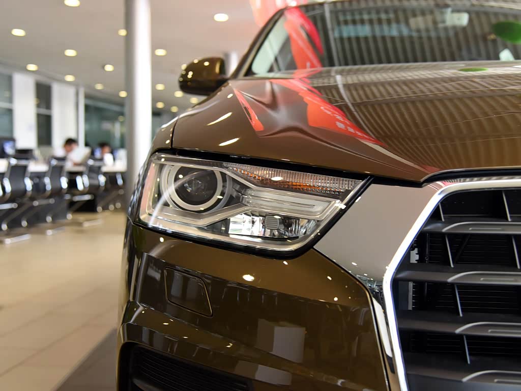 一汽-大众奥迪 奥迪q3 2016款 30 tfsi 时尚型