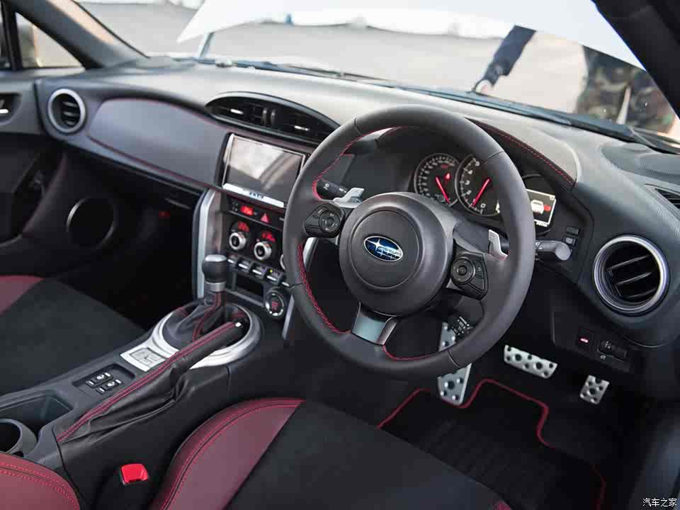 图腾加身 实拍斯巴鲁brz sti sport