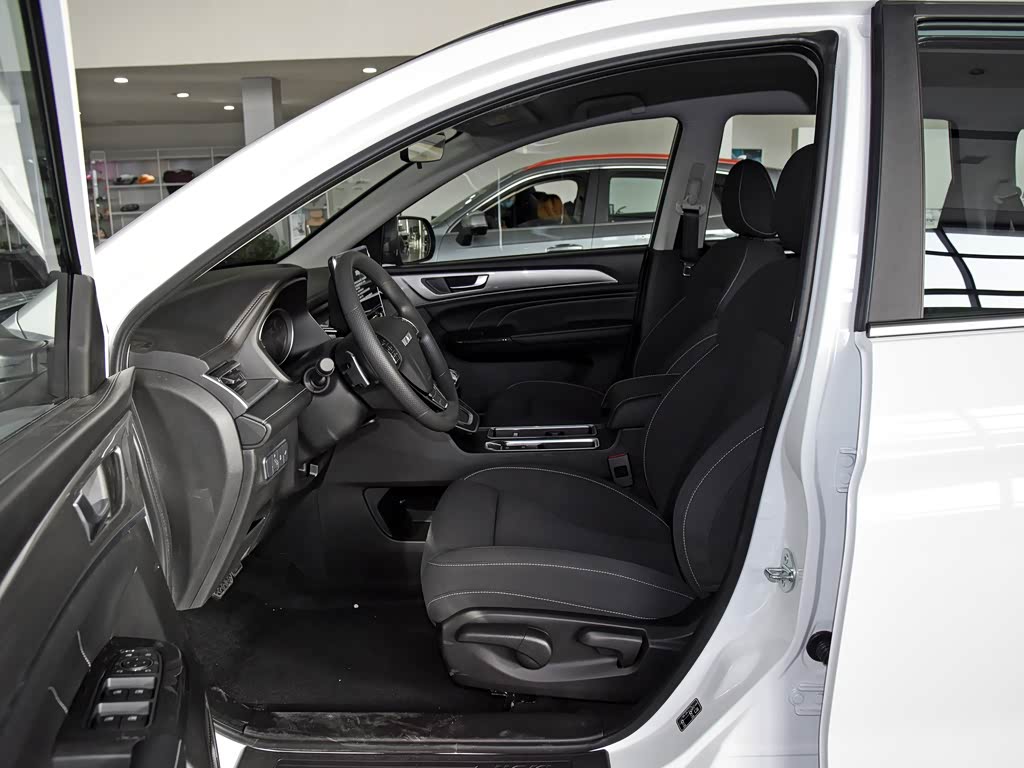 长城汽车 哈弗m6 2021款 plus 1.5t dct精英智联型