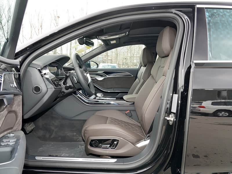 奥迪(进口) 奥迪a8新能源 2021款 a8l 60 tfsie quattro