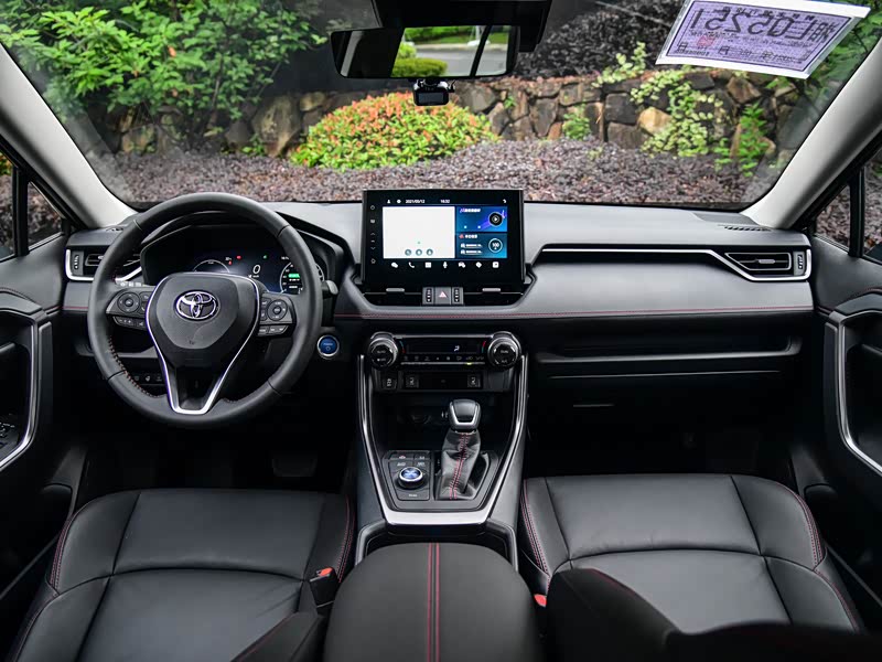 广汽丰田 威兰达新能源 2021款 高性能版 2.5l 四驱激擎版