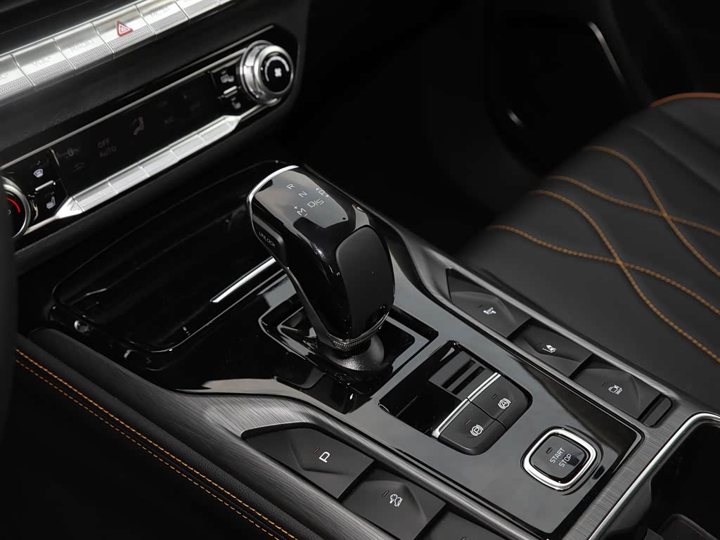 一汽奔腾 奔腾t77 2021款 pro 280 tid 自动尊贵型