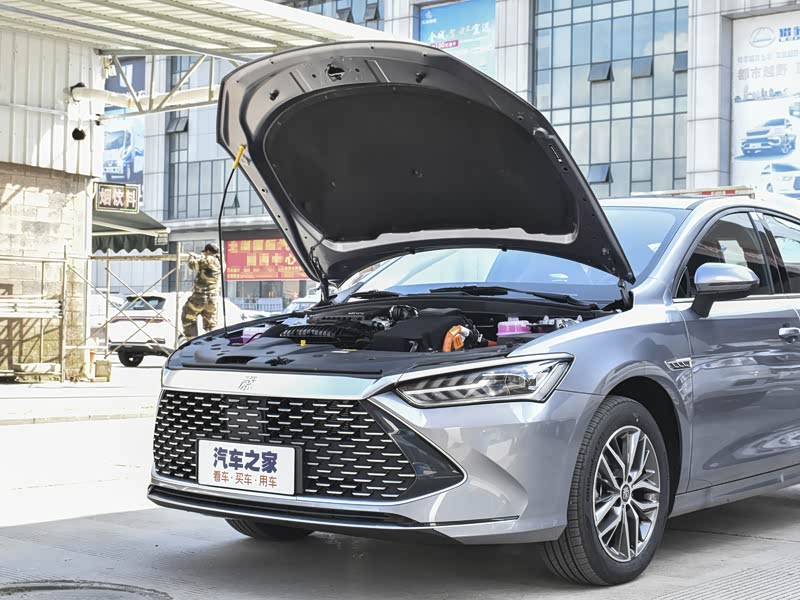 比亚迪王朝绍兴科能4s店>比亚迪>秦plus>2021款dm-i120km尊贵型>时光