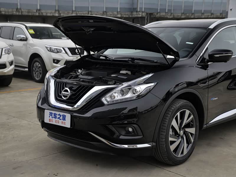 东风日产 楼兰 2021款 2.5 s/c hev xe 四驱混动智联尊尚版