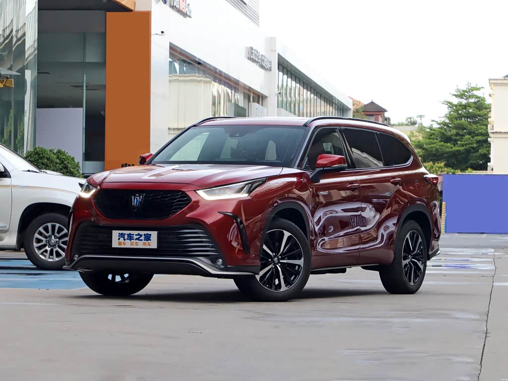 一汽丰田 皇冠陆放 2021款 2.5l hev四驱旗舰版
