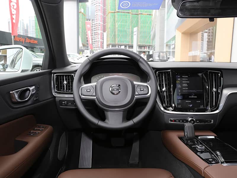 沃尔沃亚太 沃尔沃s60新能源 2022款 t8 e驱混动 四驱智逸豪华版