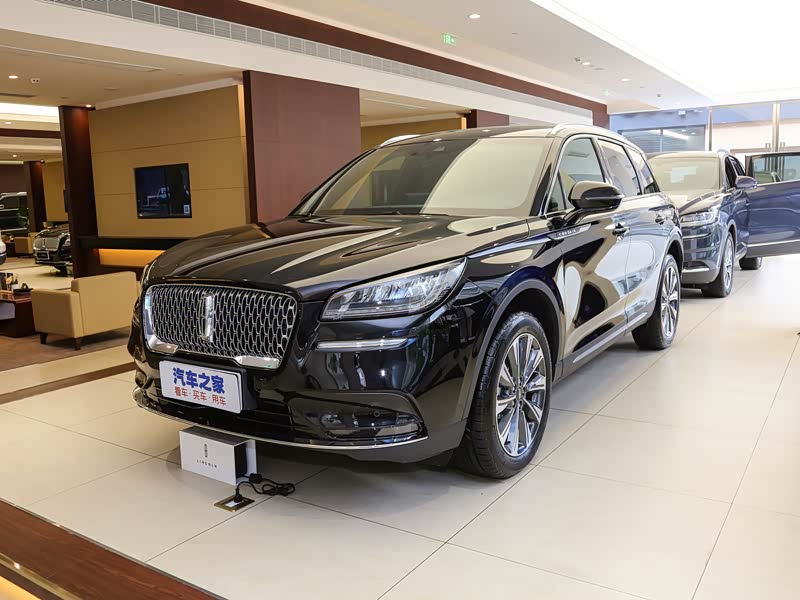 长安林肯 冒险家 2022款 2.0t 两驱尊雅版