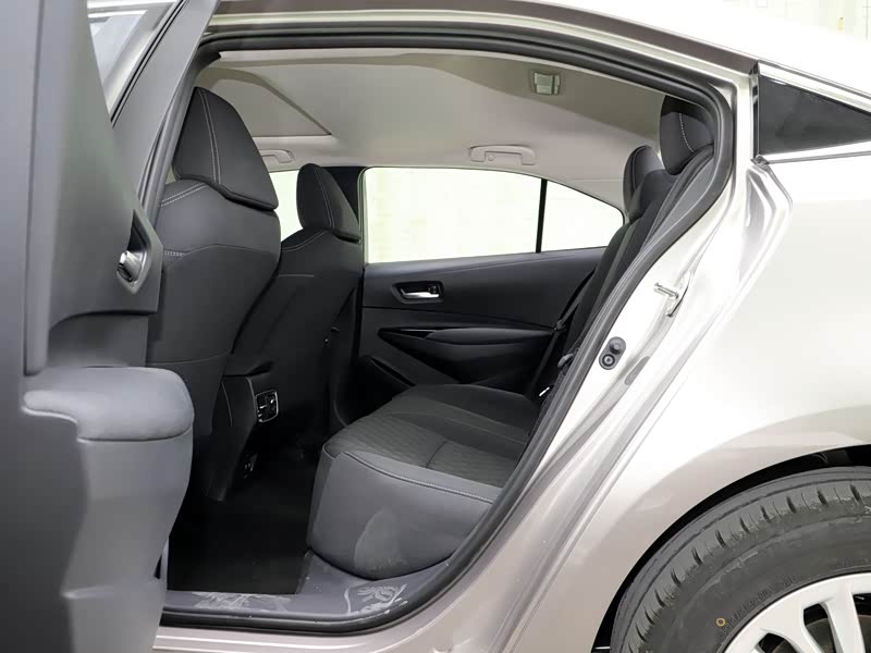 一汽丰田 亚洲狮 2021款 2.0l 豪华版