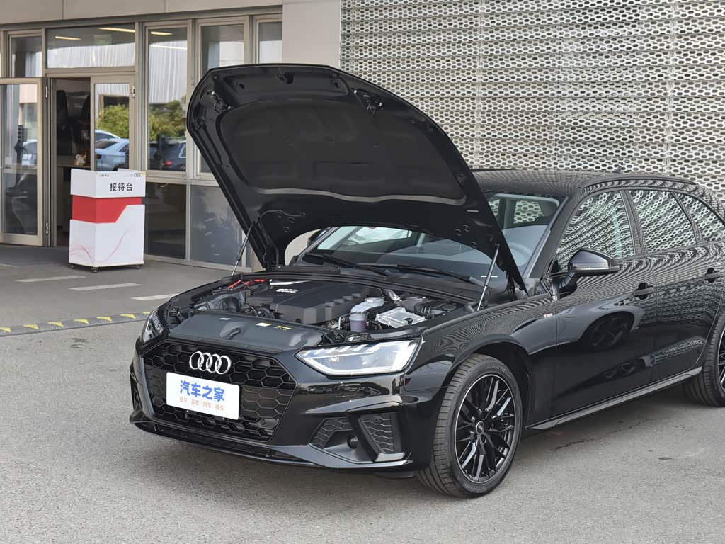 奥迪(进口) 奥迪a4(进口) 2023款 avant 大探险家版