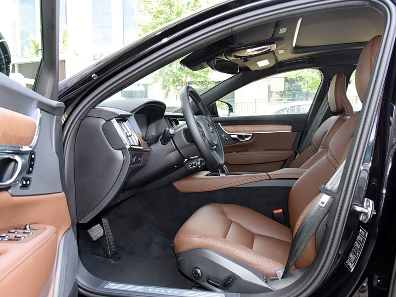 沃尔沃亚太 沃尔沃s90 2022款 b5 智逸豪华版