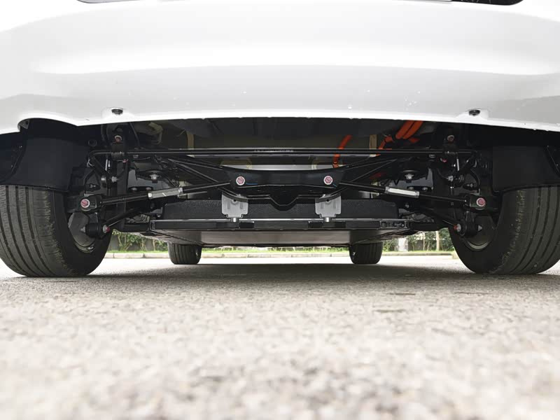 比亚迪 秦plus 2021款 ev 400km 豪华型