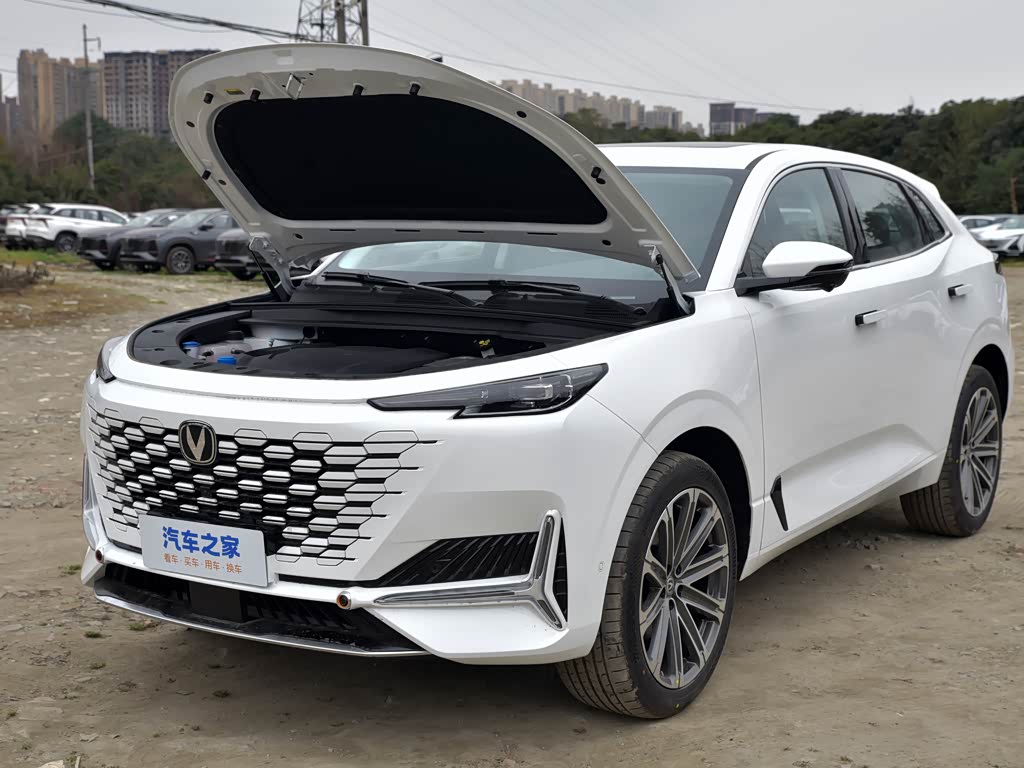 长安汽车 长安uni-k 2023款 2.0t 两驱悦领型