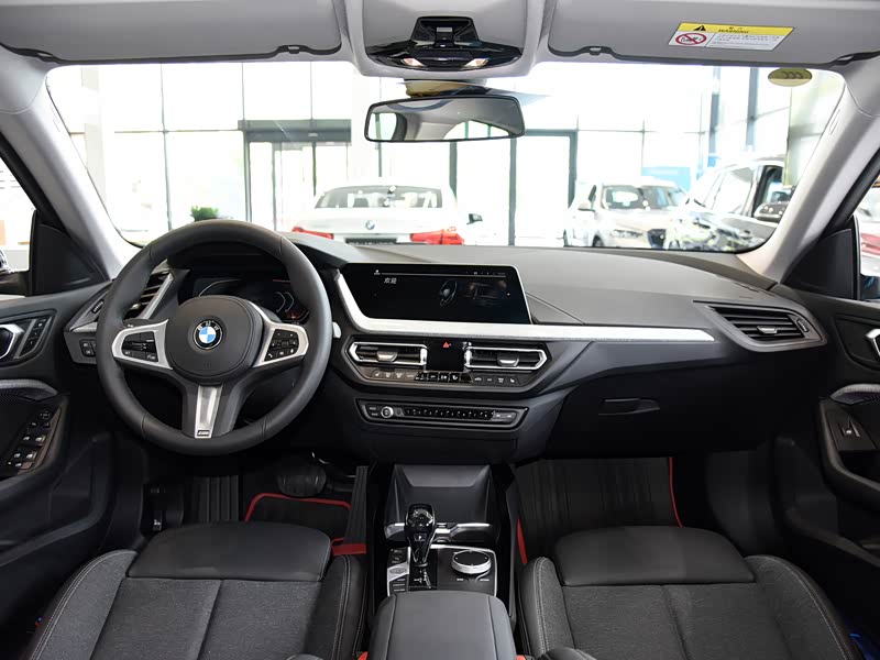 宝马(进口) 宝马2系 2021款 225i 四门轿跑车 m运动套装