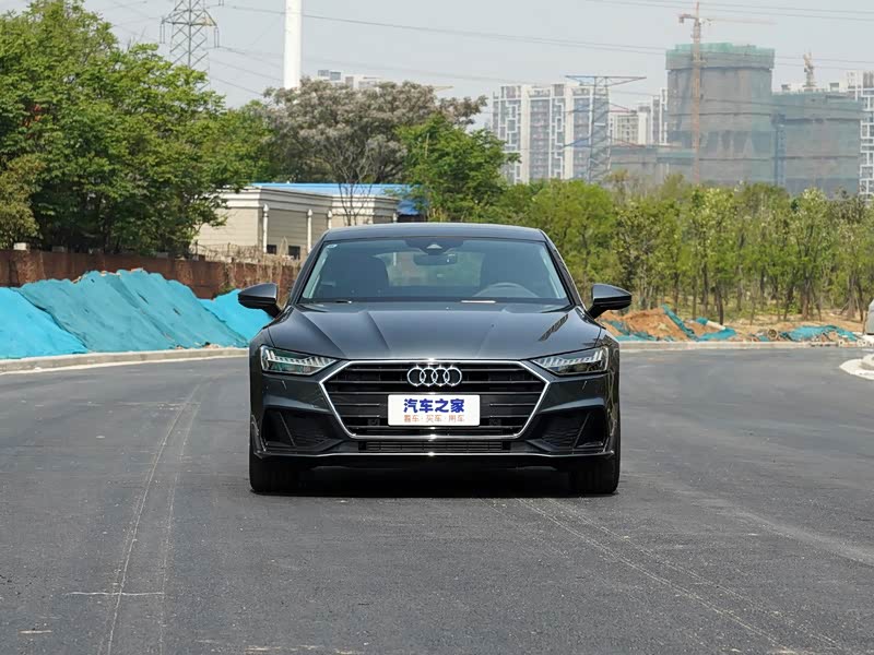 奥迪(进口) 奥迪a7 2020款 40 tfsi 豪华型 维苏威灰 车身外观