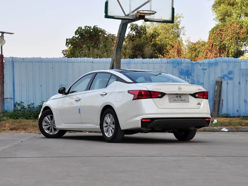 东风日产 天籁 2020款 2.0t xl 智领版
