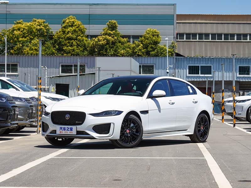 奇瑞捷豹路虎 捷豹xel 2021款 2.0t 250ps 曜黑运动版