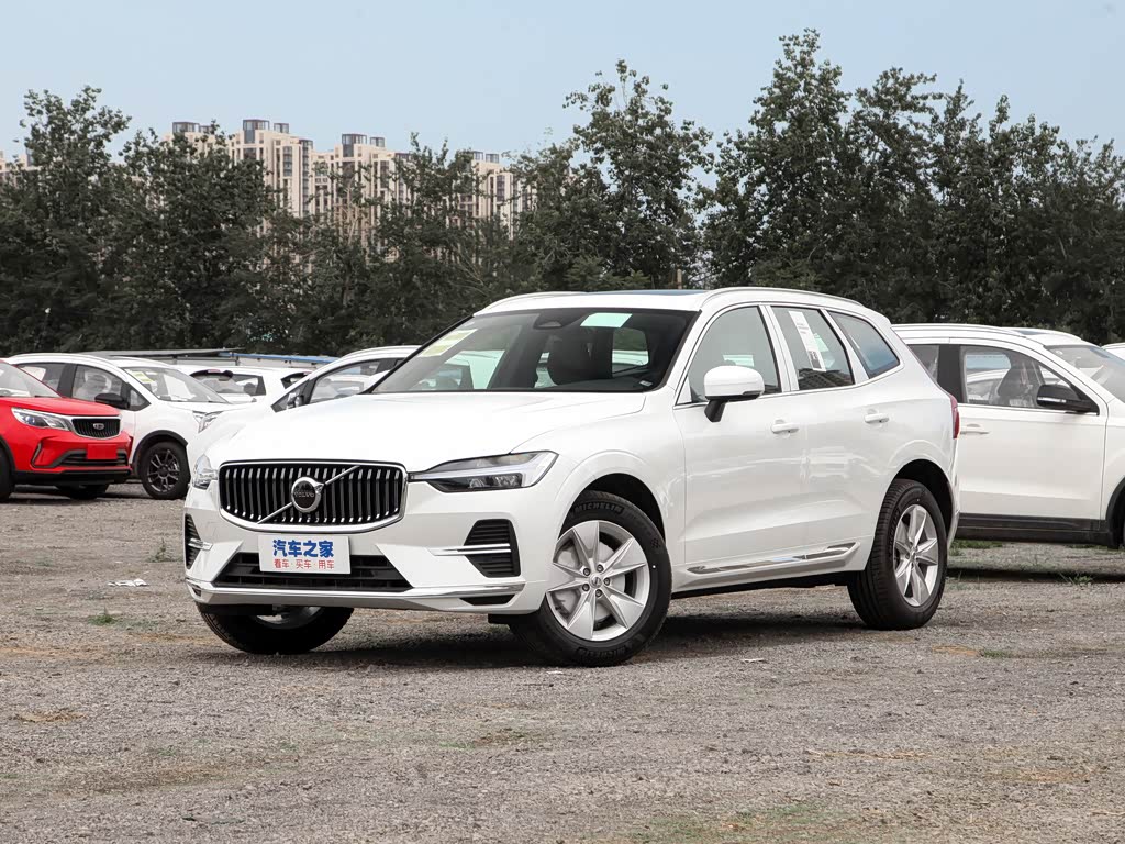 沃尔沃亚太 沃尔沃xc60 2022款 b5 四驱智逸豪华版