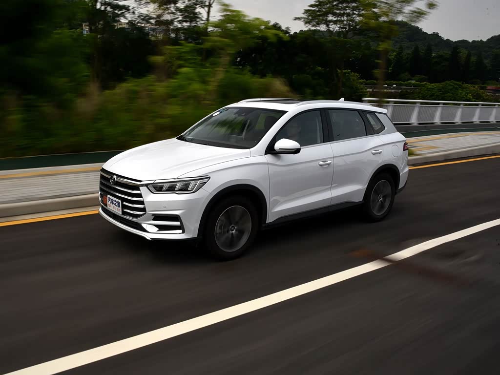 比亚迪 宋pro 2019款 1.5t 自动尊贵型