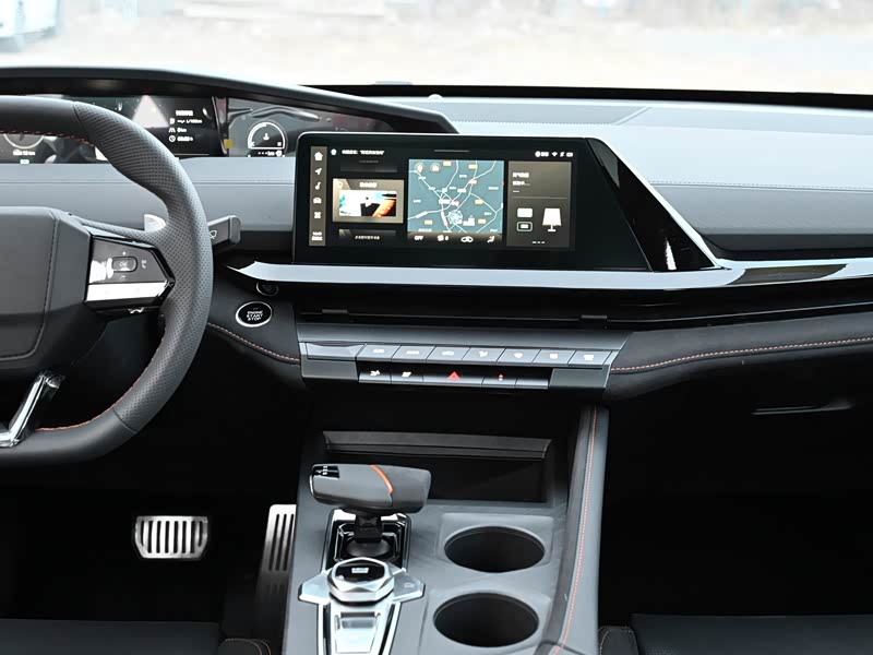 长安汽车 长安uni-v 2022款 2.0t 锋速版