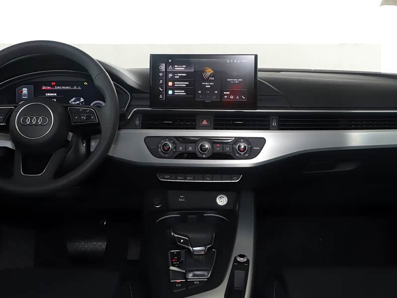 一汽-大众奥迪 奥迪a4l 2020款 35 tfsi 时尚动感型 中控方向盘 已经