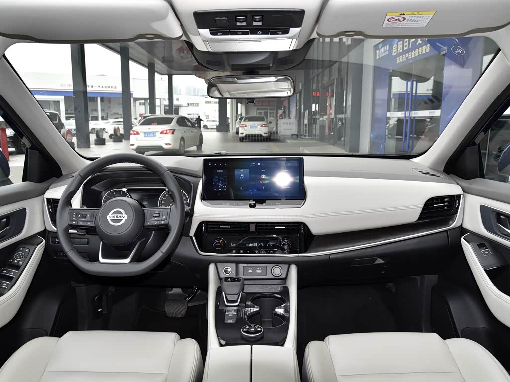 东风日产 奇骏 2021款 vc-turbo 300 cvt 4wd尊享版