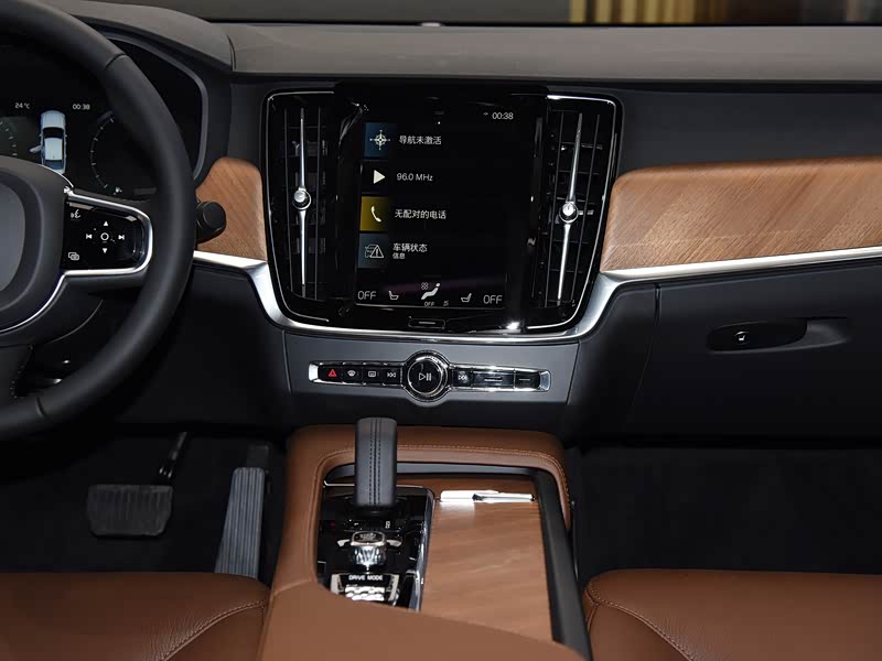 沃尔沃亚太 沃尔沃s90 2021款 b5 智逸豪华版 中控方向盘已经是最后一