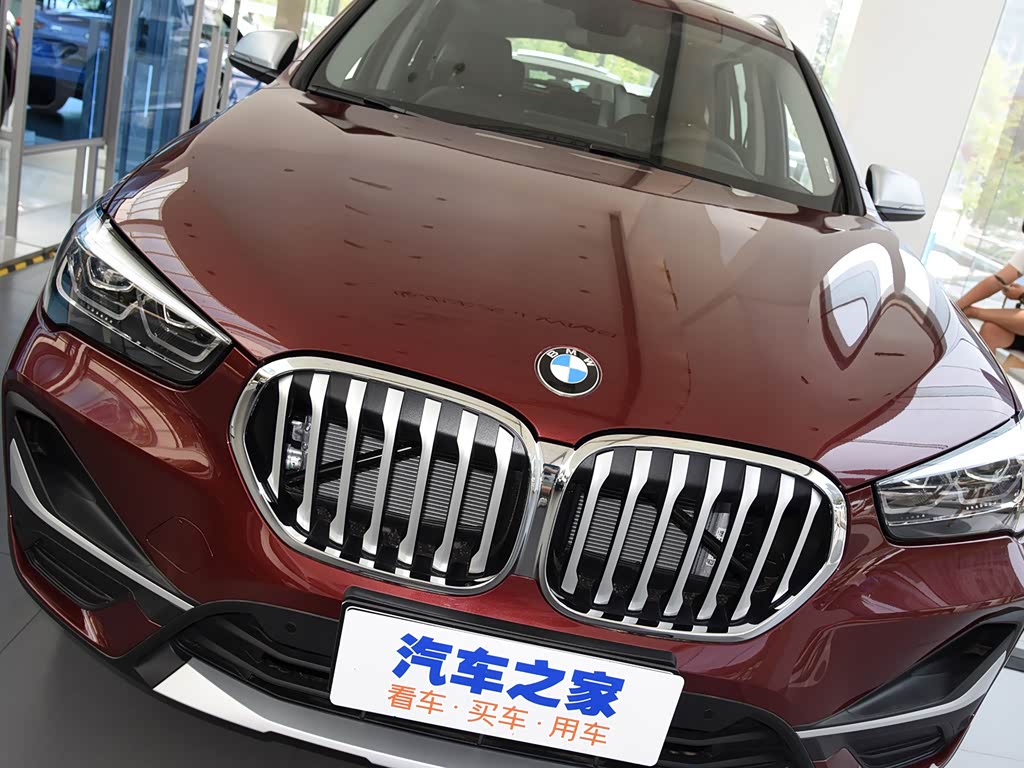 华晨宝马 宝马x1 2021款 改款 sdrive20li 尊享型 馥郁红 其它细节