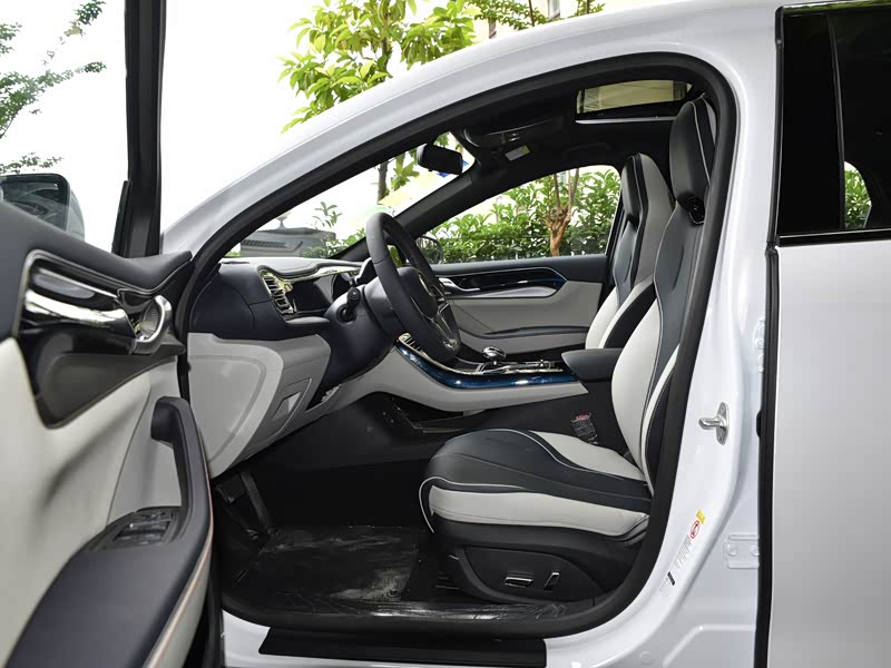 比亚迪 秦plus 2021款 ev 500km 豪华型