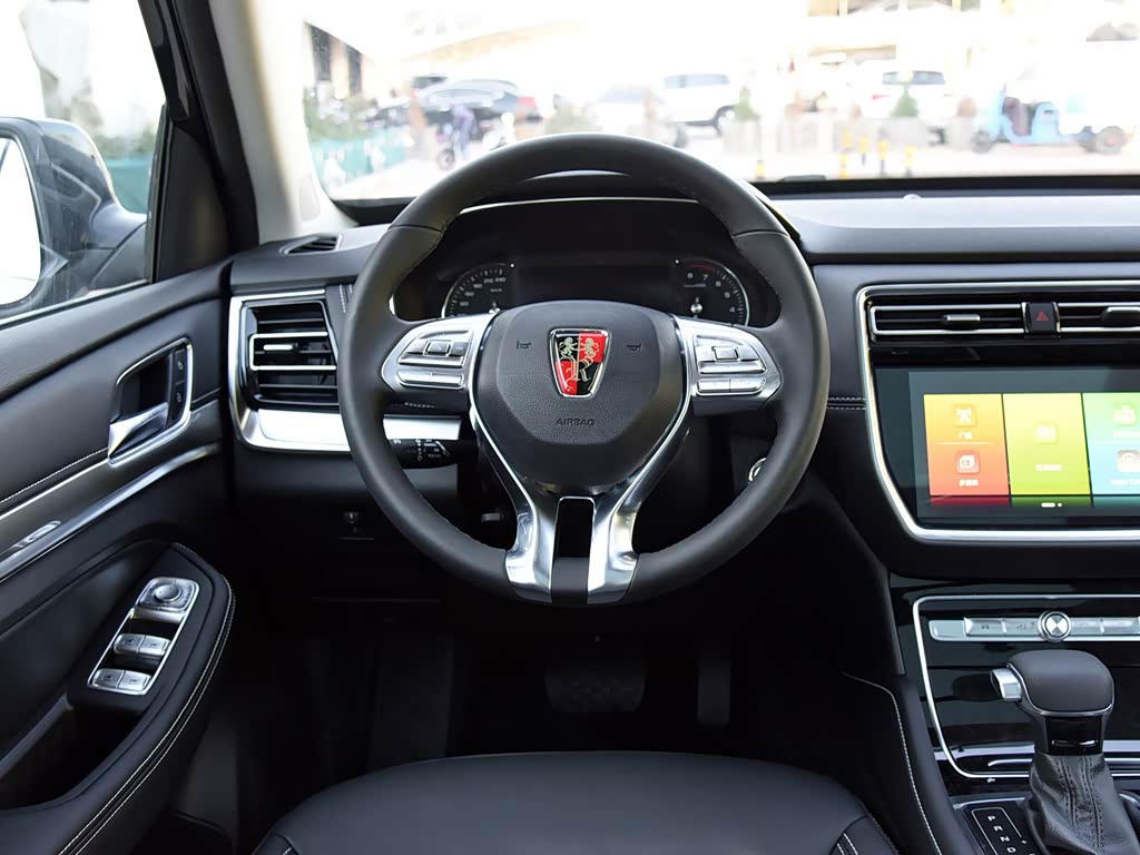 上汽集团 荣威rx8 2019款 30t 四驱超群穿越版