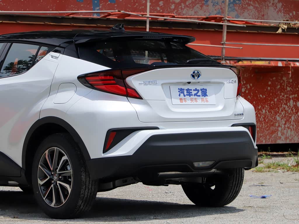 一汽丰田 奕泽izoa 2021款 双擎 2.0l 奕驰版