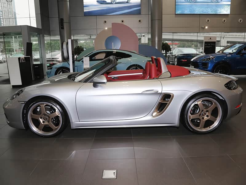 保时捷 保时捷718 2021款 boxster 2.5t 25周年纪念版