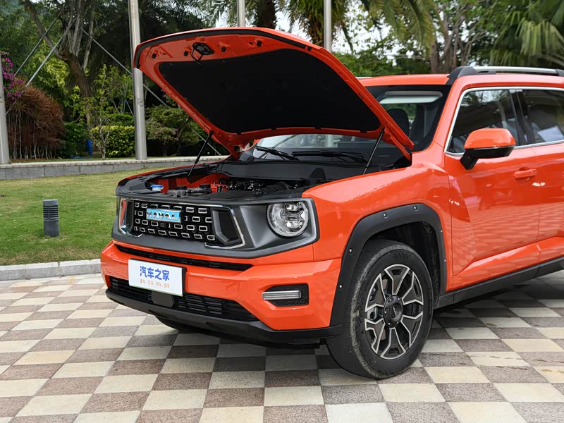 长城汽车 哈弗二代大狗新能源 2023款 dht-phev 105km 潮电版plus