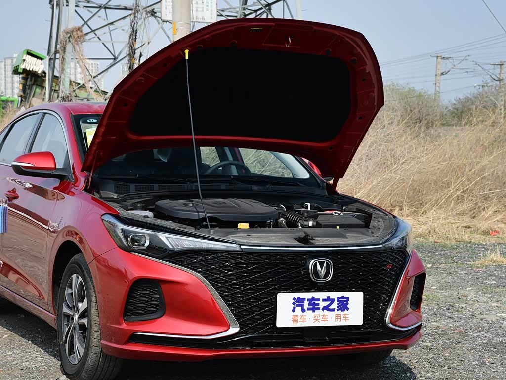 长安汽车 逸动 2020款 plus 蓝鲸ne 1.4t gdi dct尊贵型