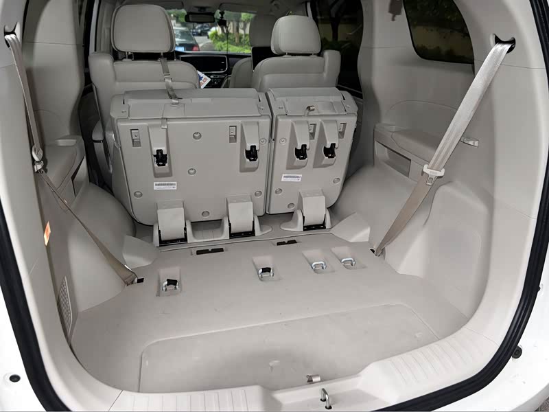 广汽乘用车 传祺gm8 2018款 320t 旗舰版 车厢座椅 已经是最后一张,您