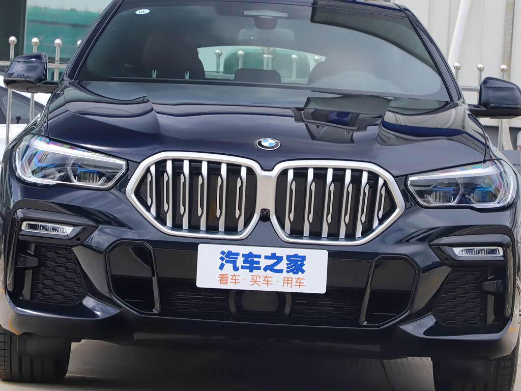 宝马(进口) 宝马x6 2021款 改款 xdrive40i 尊享型 m运动套装