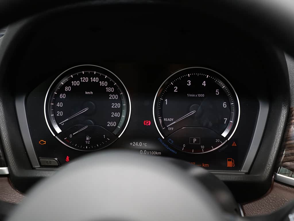 华晨宝马 宝马x1 2021款 改款 xdrive25li 尊享型