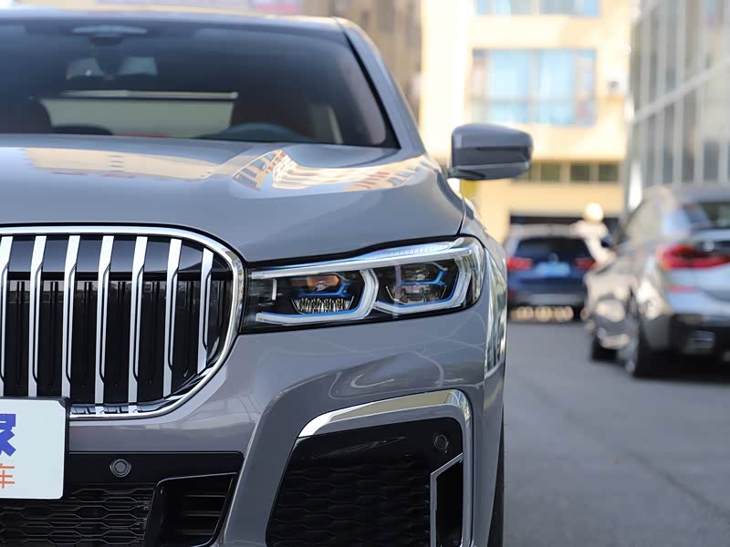 宝马(进口) 宝马7系 2019款 改款 740li xdrive 行政型 m运动套装