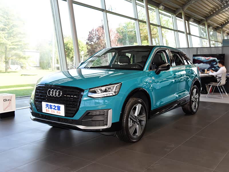 一汽奥迪 奥迪q2l 2021款 35 tfsi 时尚动感型