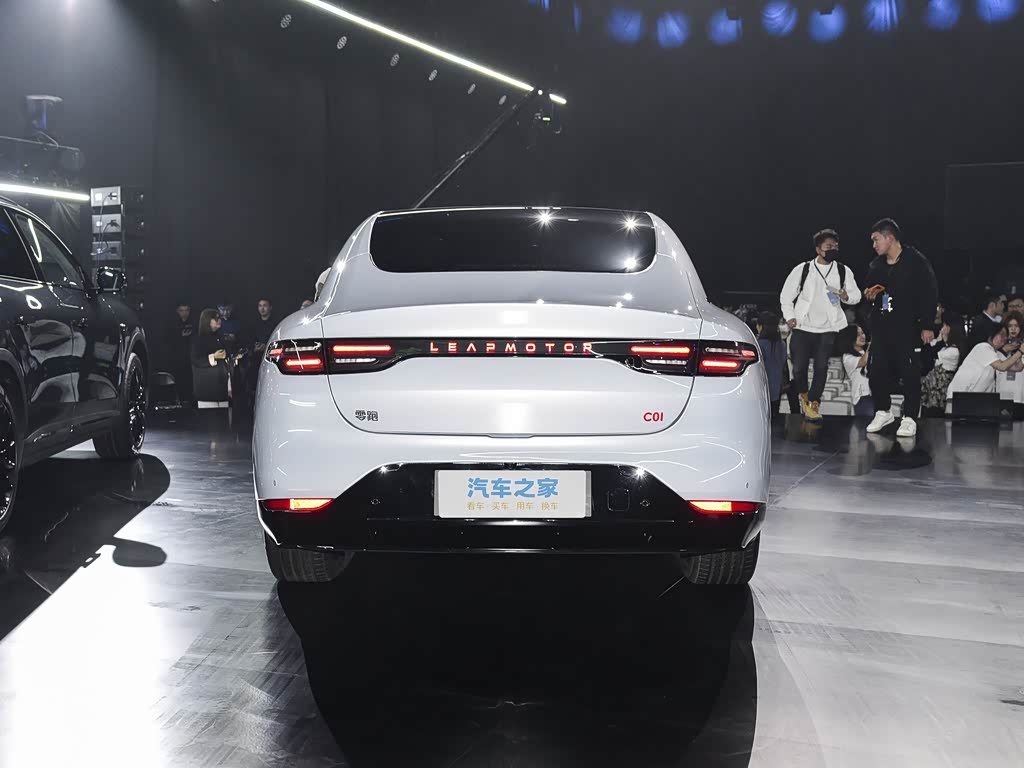 零跑汽车 零跑c01 2023款 630四驱性能版