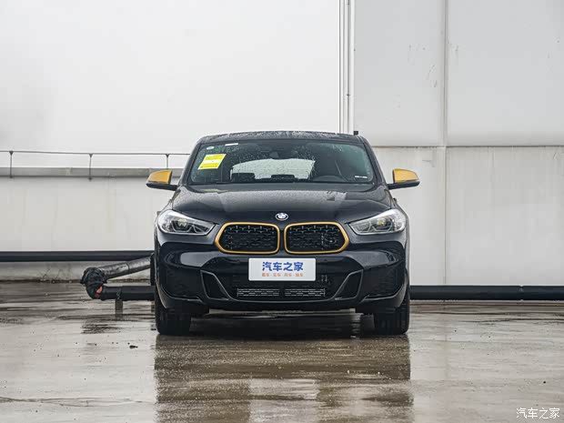 宝马x2欢迎到店品鉴 售价22.25万元起