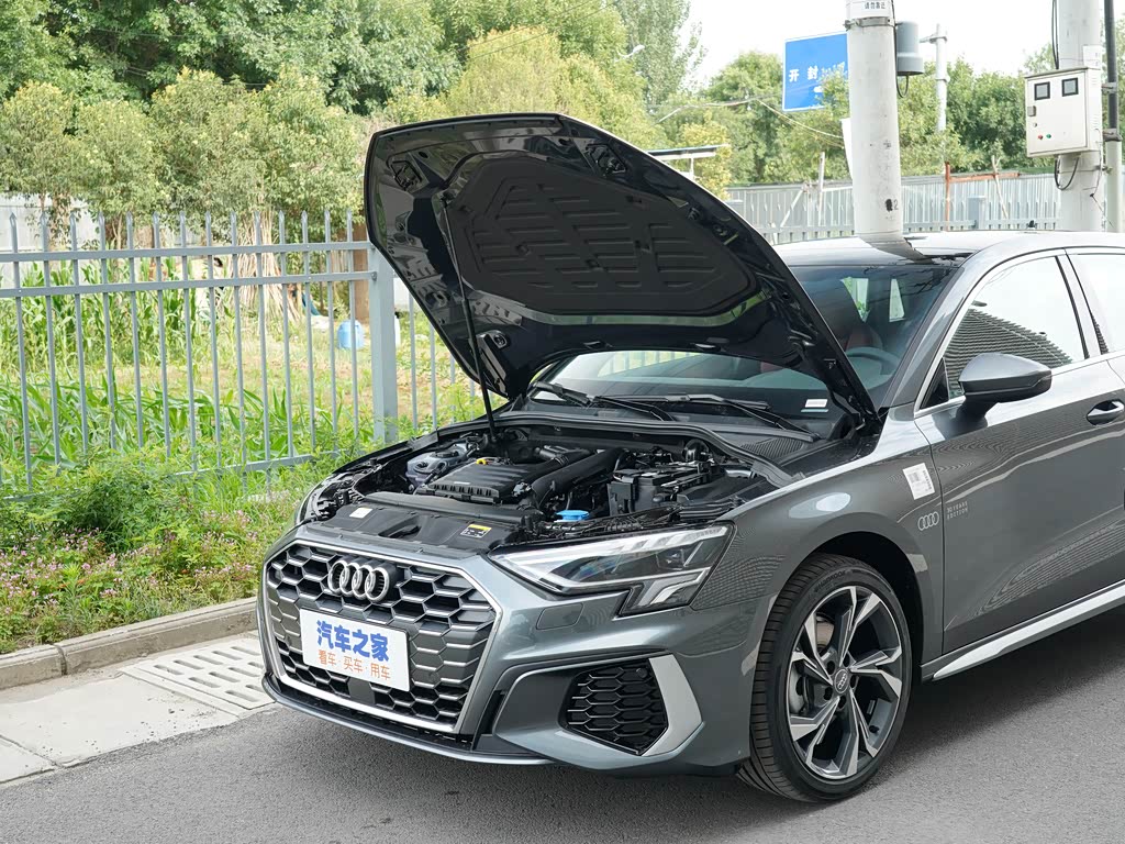 一汽奥迪 奥迪a3 2021款 sportback 35 tfsi 进享人生版
