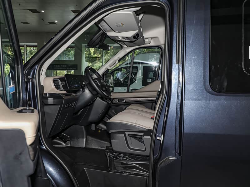 江铃福特 全顺t8 2024款 t8 2.