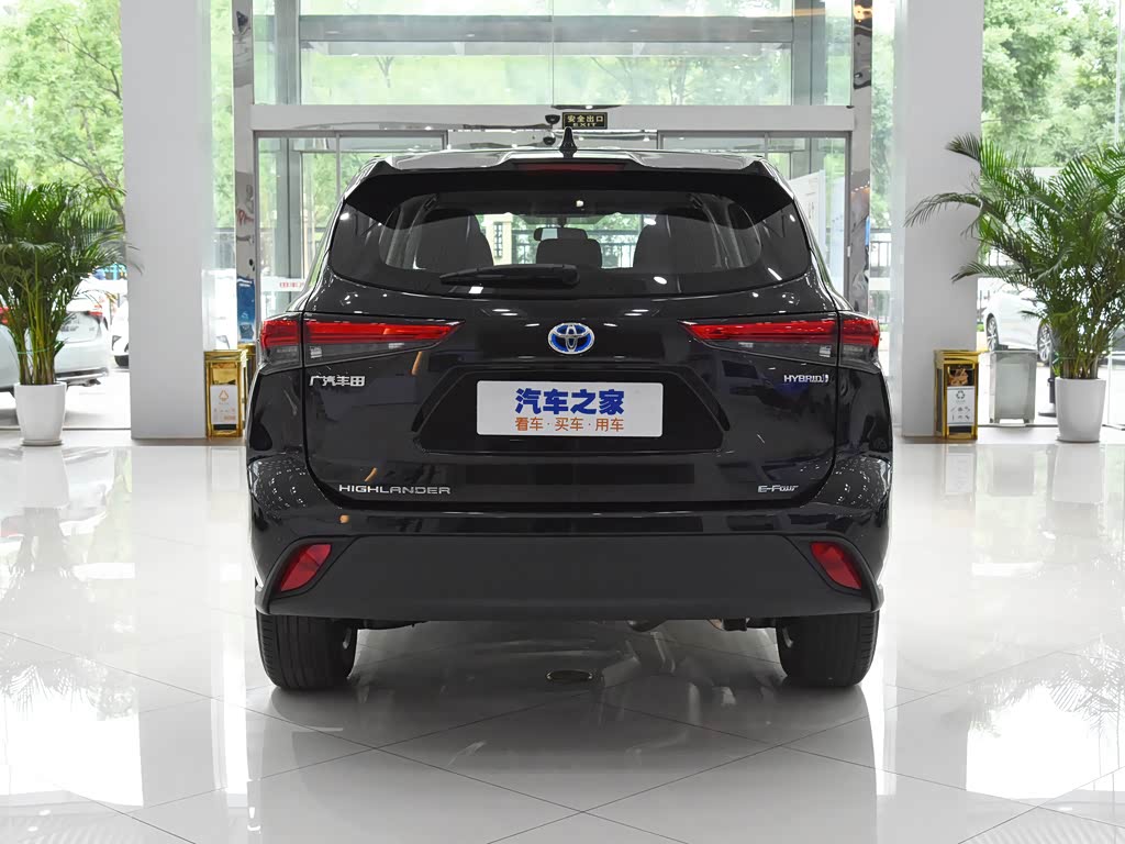 广汽丰田 汉兰达 2022款 双擎 2.5l 四驱精英版 7座