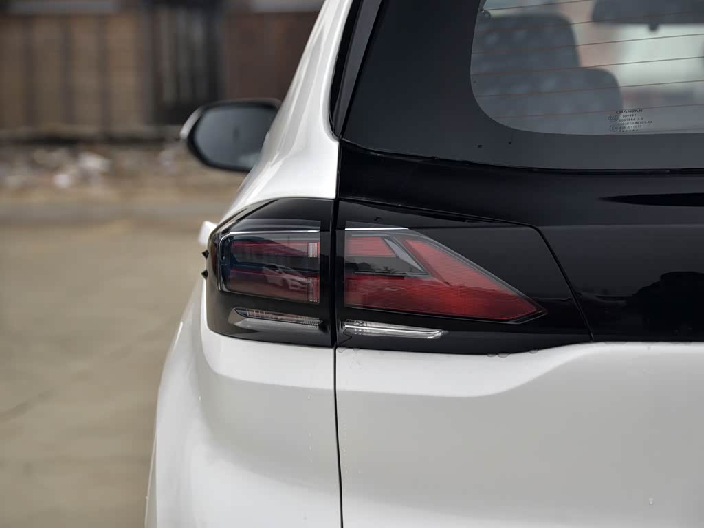 长安汽车 长安cs15 2021款 1.5l 手动进取型