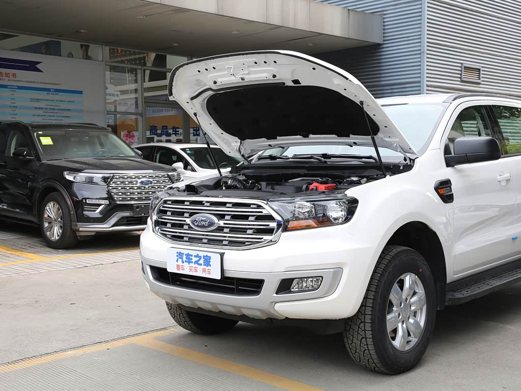 江铃福特 撼路者 2020款 2.3t 汽油自动两驱菁英版 5座