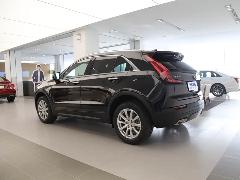 上汽通用凯迪拉克 凯迪拉克xt4 2020款 28t 两驱技术型 曜黑 车身外观