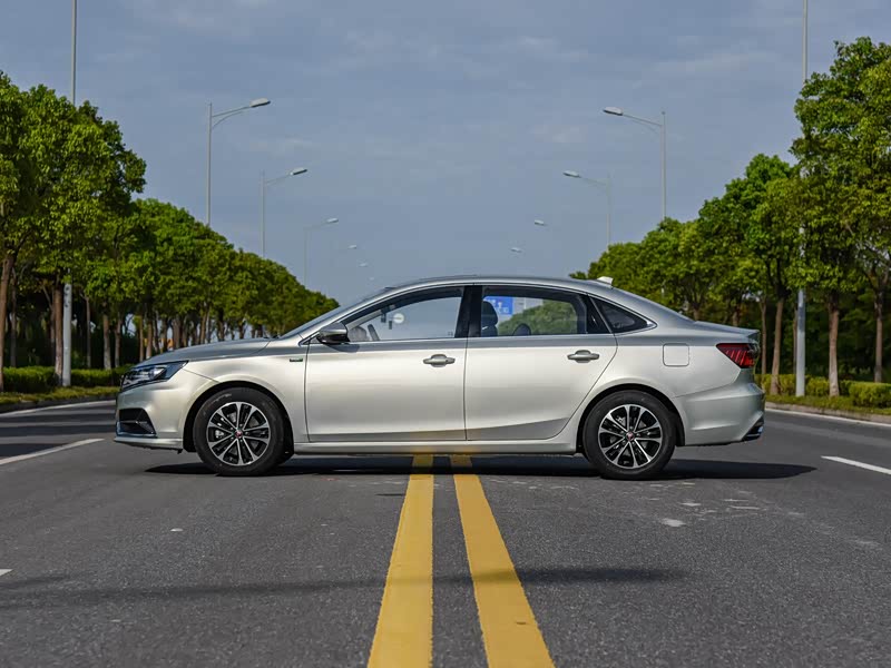 【图解图片_云南兴生泰荣威i6新能源图片】-汽车之家