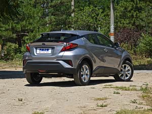 奕泽izoa正价销售16.98万起 欢迎垂询