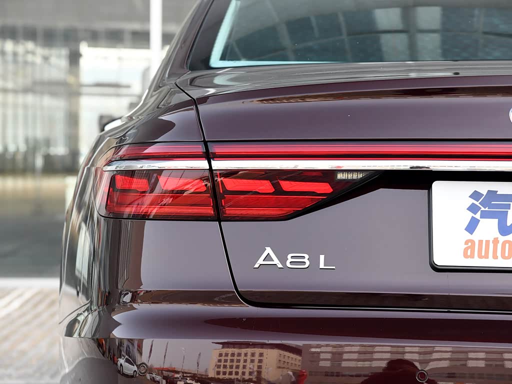 奥迪(进口) 奥迪a8 2018款 a8l 55 tfsi quattro尊贵型
